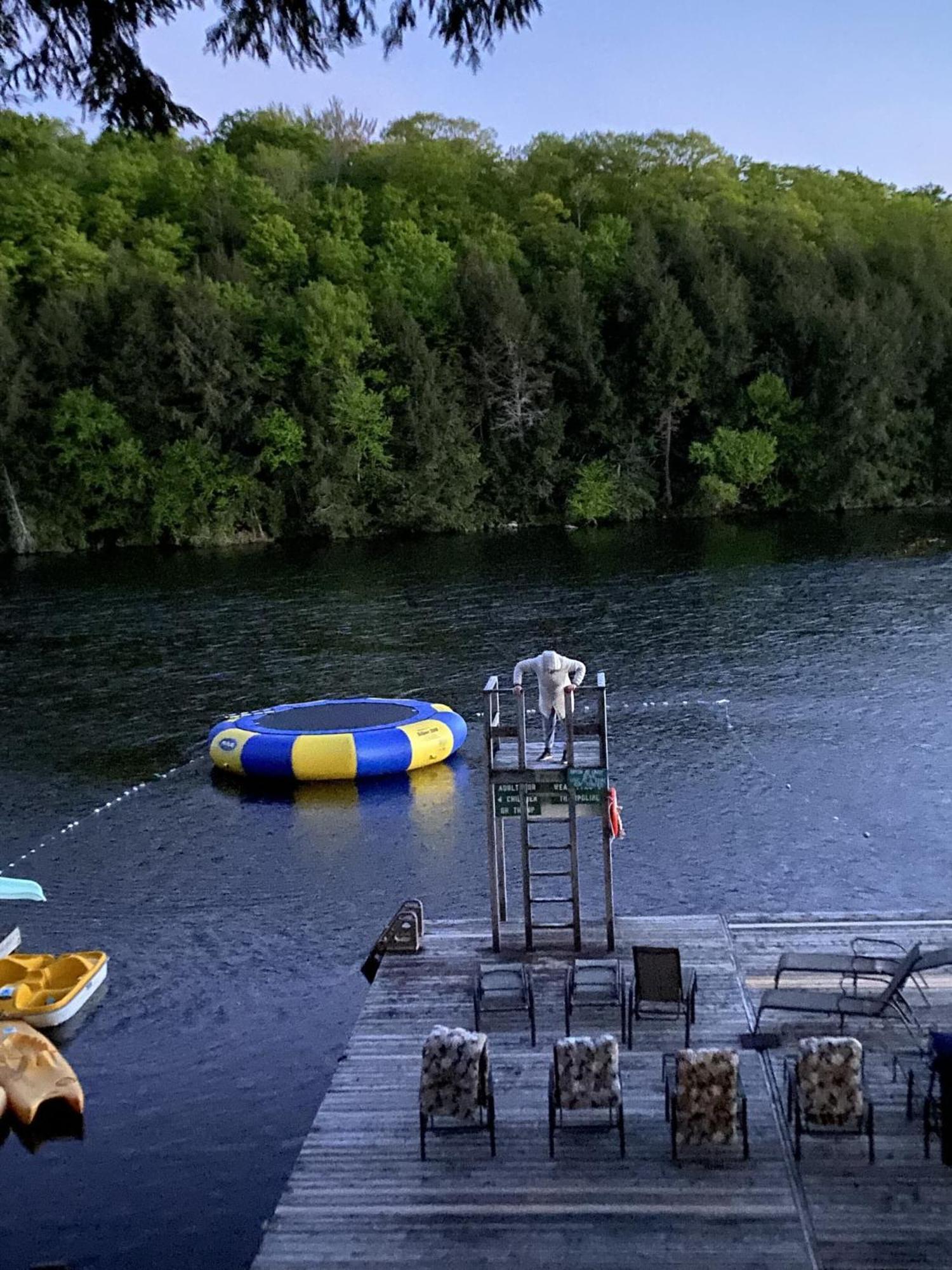 Sunny Point Resort Otter Lake Eksteriør bilde