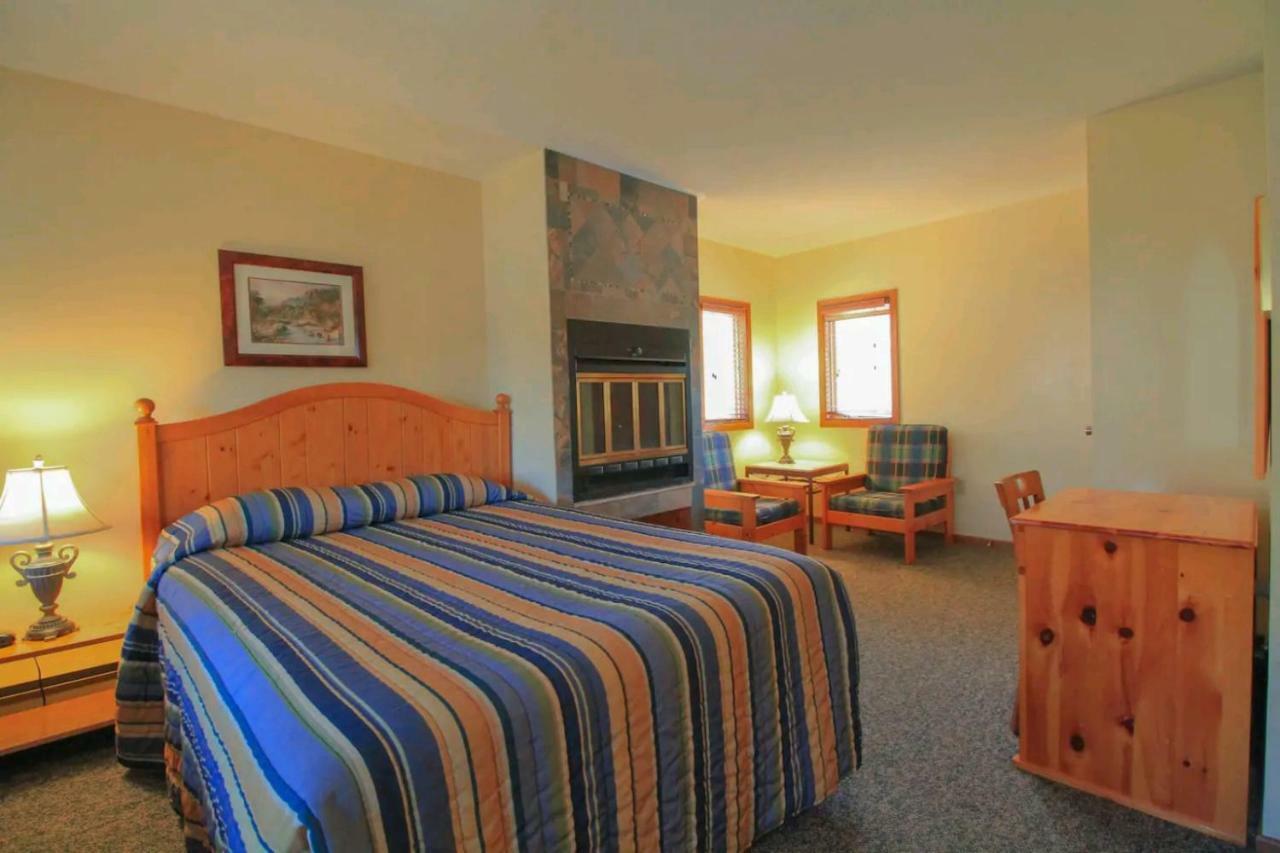 Sunny Point Resort Otter Lake Eksteriør bilde